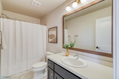 Basement Bathroom1_1.jpg