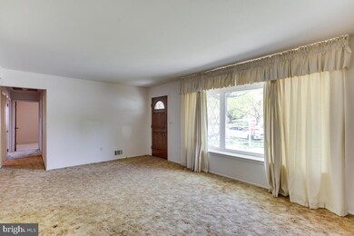 7607 Powhatan St, New Carrollton, MD 20784 - photo 5