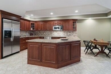 138 E Knighton Place, Elmhurst, IL 60126 - photo 6