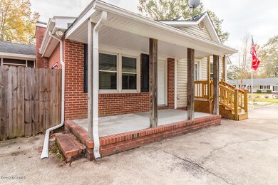 704 Kathryn Ave, Jacksonville, NC 28540 - photo 5