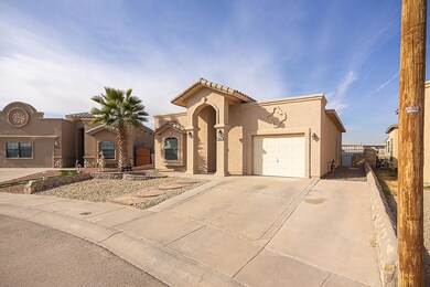 7961 Khouri Cir, El Paso, TX 79915 - photo 3