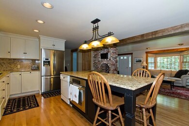 Updated kitchen with stainless...