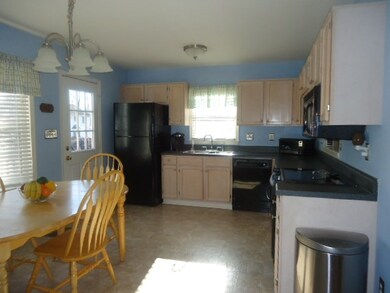 Spacious eat-in kitchen with bay window and pantry