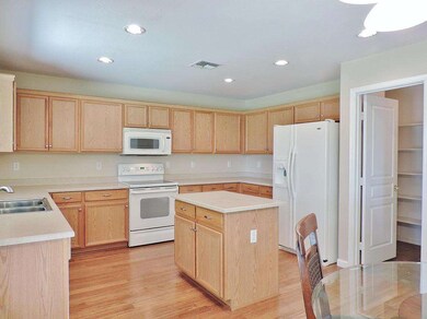 6 Kitchen