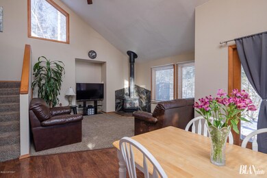 103_022820_realestate