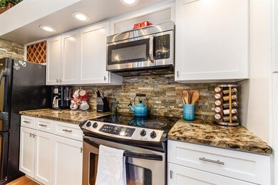 113 Village View Ct, Oregon, WI 53575 - photo 6