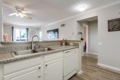 8889 Caminito Plaza Centro unit 7306, San Diego, CA 92122 - photo 5