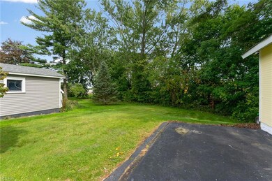736 5th St, Struthers, OH 44471 - photo 5