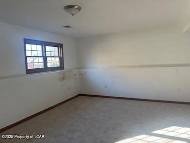 2114 Freedom Way, Pocono Summit, PA 18346 - photo 4