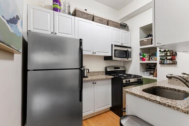 386 Commonwealth Ave unit 21, Boston, MA 02215 - photo 4