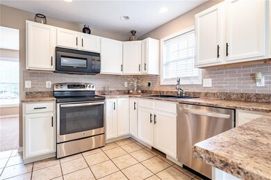 2343 Sumpter Ct, Columbus, IN 47203 - photo 6