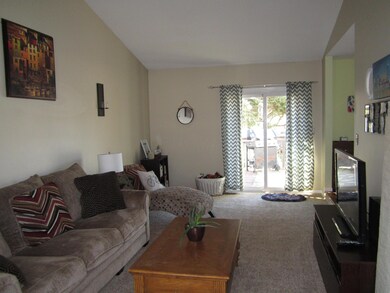 5 GREAT ROOM TOWARDS BACK DECK