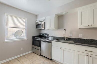 206 Lincoln Ave unit C, College Station, TX 77840 - photo 5