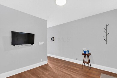 183 East Gates Street-7-SMALL