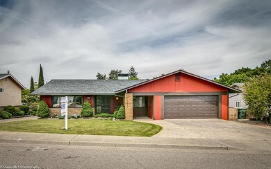 3980 Oro St, Redding, CA 96001 - photo 2