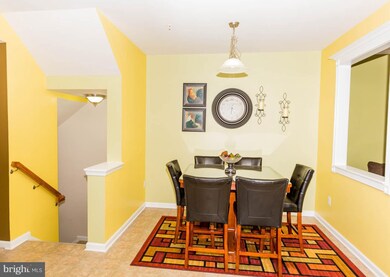 5200 Wyndholme Cir unit 1, Baltimore, MD 21229 - photo 6