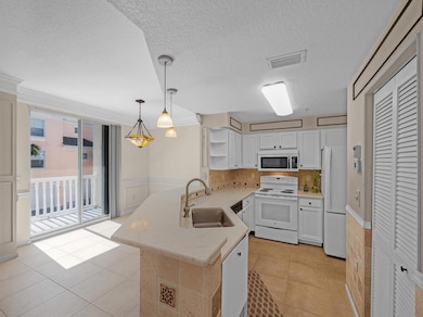 155 Galicia Way unit 206, Jupiter, FL 33458 - photo 4