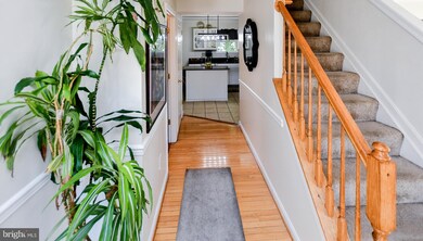 1609 Shady Glen Dr, District Heights, MD 20747 - photo 5