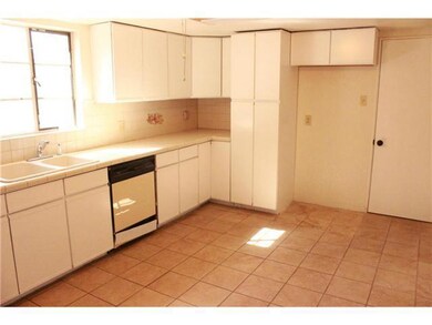 41 Half Moon Dr, El Paso, TX 79915 - photo 6