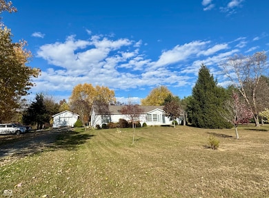 4398 W 400 N, Rushville, IN 46173 - photo 2