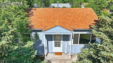 Aerial front view - home is getting a new roof!