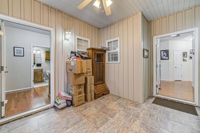Enclosed Front Entry