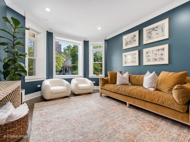 2315 W Roscoe St unit 1, Chicago, IL 60618 - photo 3