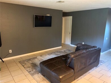 2311 W Alpine Cir, Siloam Springs, AR 72761 - photo 3