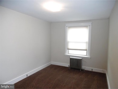 1000 Clifton Ave unit 2ND FL, Collingdale, PA 19023 - photo 4
