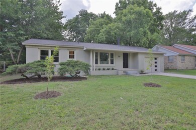 339 Crestview Dr, Bentonville, AR 72712 - photo 2