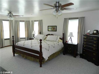 2630 N Oak Ln, West Point, VA 23181 - photo 5