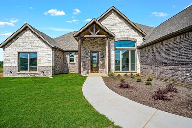 1042 Alex Dr, Springtown, TX 76082 - photo 2