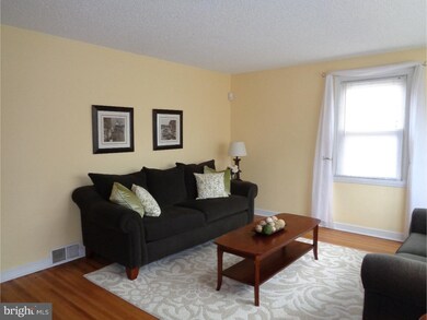 13 Walnut Hill Ln, Havertown, PA 19083 - photo 4