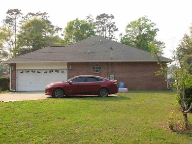 2210 Hollyhill Rd, Pensacola, FL 32526 - photo 4