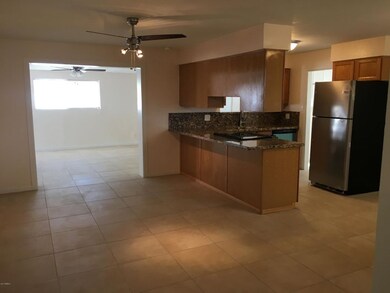 8653 N 39th Ave, Phoenix, AZ 85051 - photo 7