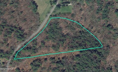 0 East St lot lines - approximate