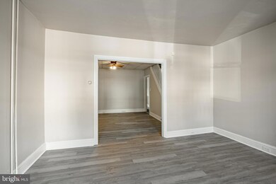 34 E 2nd St, Pottstown, PA 19464 - photo 5