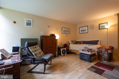 River Park House unit 111A, Philadelphia, PA 19131 - photo 3