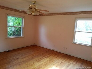 1300 Wesson Rd, Shelby, NC 28152 - photo 6