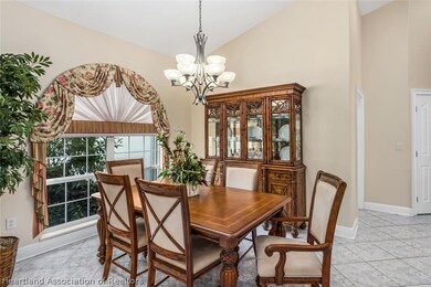 47 Meadowlake Cir S, Lake Placid, FL 33852 - photo 5