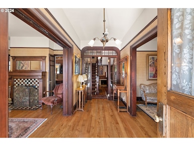 1927 NE 16th Ave, Portland, OR 97212 - photo 6