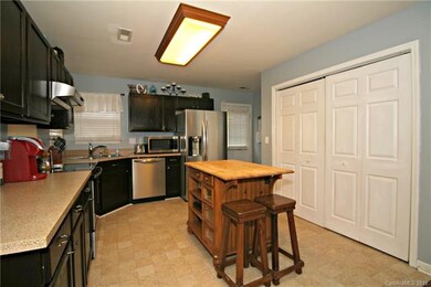 793 Sir Raleigh Dr, Concord, NC 28025 - photo 7