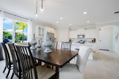 11911 Cypress Key Way Royal-large-006-19