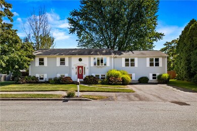 110 Brook Spring Dr, Warwick, RI 02889 - photo 4