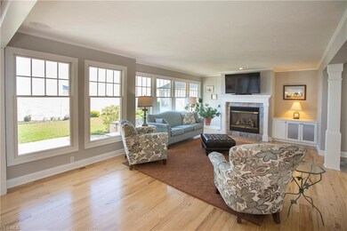 5529 E Lake Rd, Sheffield Lake, OH 44054 - photo 5