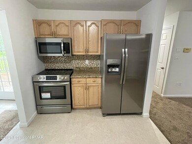 112 Tamarack Trail, Pocono Summit, PA 18346 - photo 4