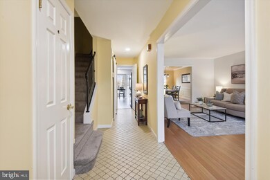 6411 Seven Oaks Dr, Falls Church, VA 22042 - photo 5