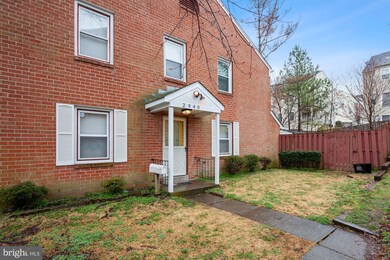 2940 Wetherburn Ct, Woodbridge, VA 22191 - photo 2