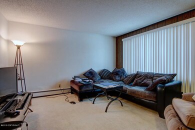 Living Rm