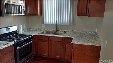  Kitchen, Unit D (1 bed)